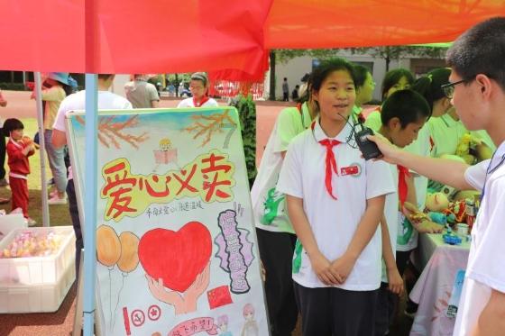 家长应该如何正确教育青少年？